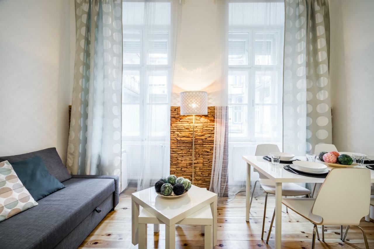 Bpr Bright Sapphire Apartment Budapesta Exterior foto