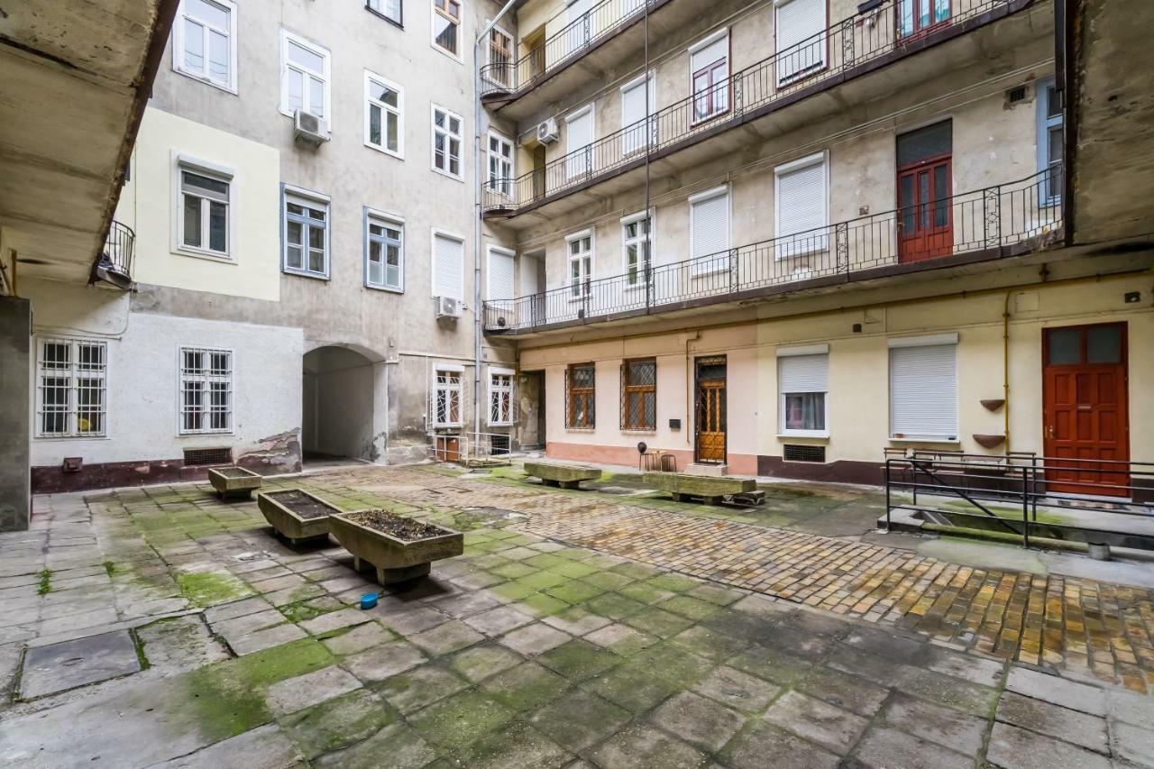 Bpr Bright Sapphire Apartment Budapesta Exterior foto